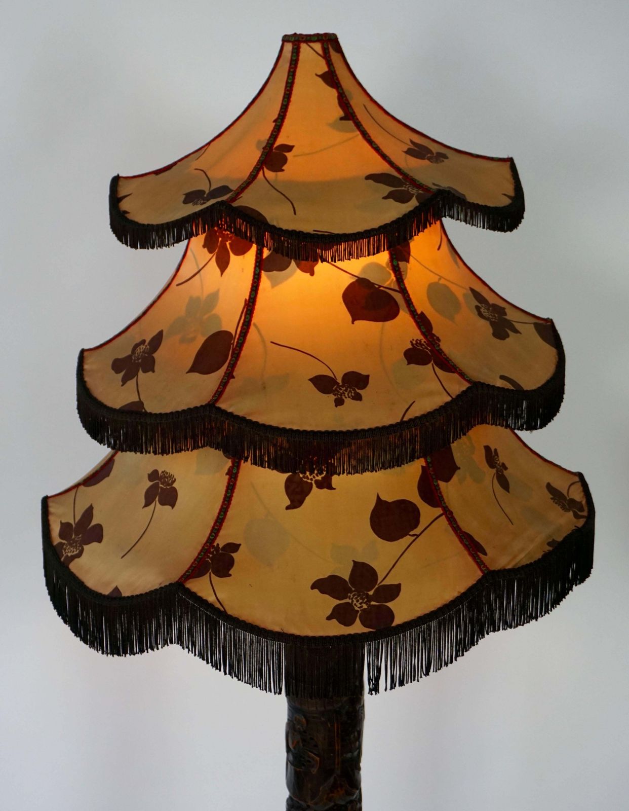 1920s Fine Antique Chinese Carved Floor Lamp With Pagoda Shade photo vinterior