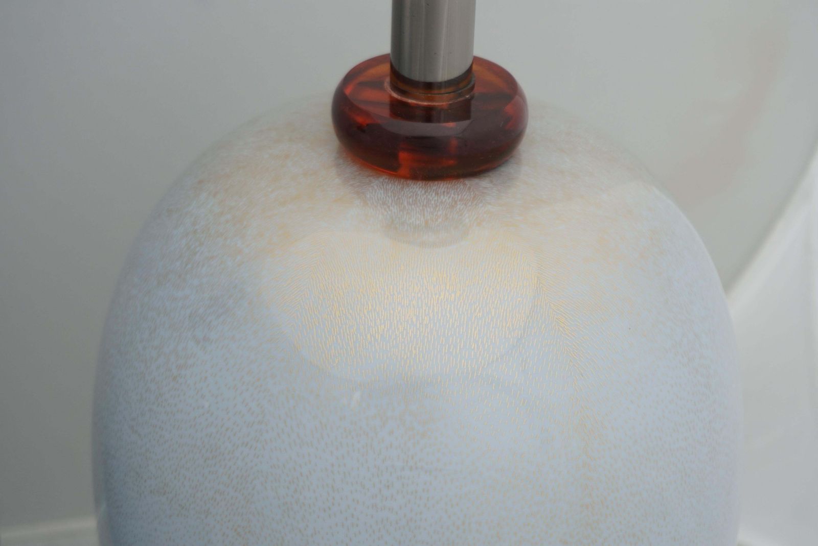 Pair Of 1970s Murano Glass Gold Inclusion Table Lamps By Mangani, Italy photo vinterior