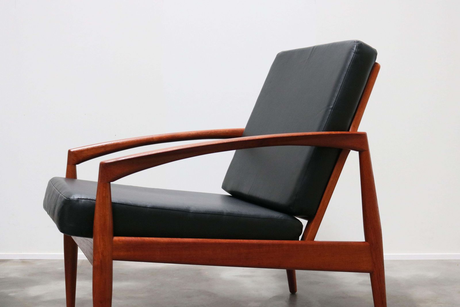 photo furniture Pair Of Danish Design Paper Knife Lounge Chairs By Kai Kristiansen In Teak Black