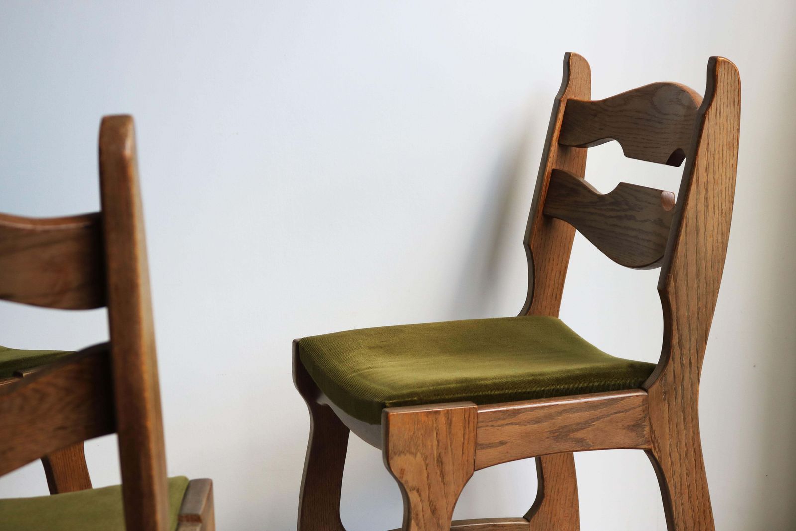 Set Van 4 Mid Century Eiken Eetkamerstoelen photo furniture