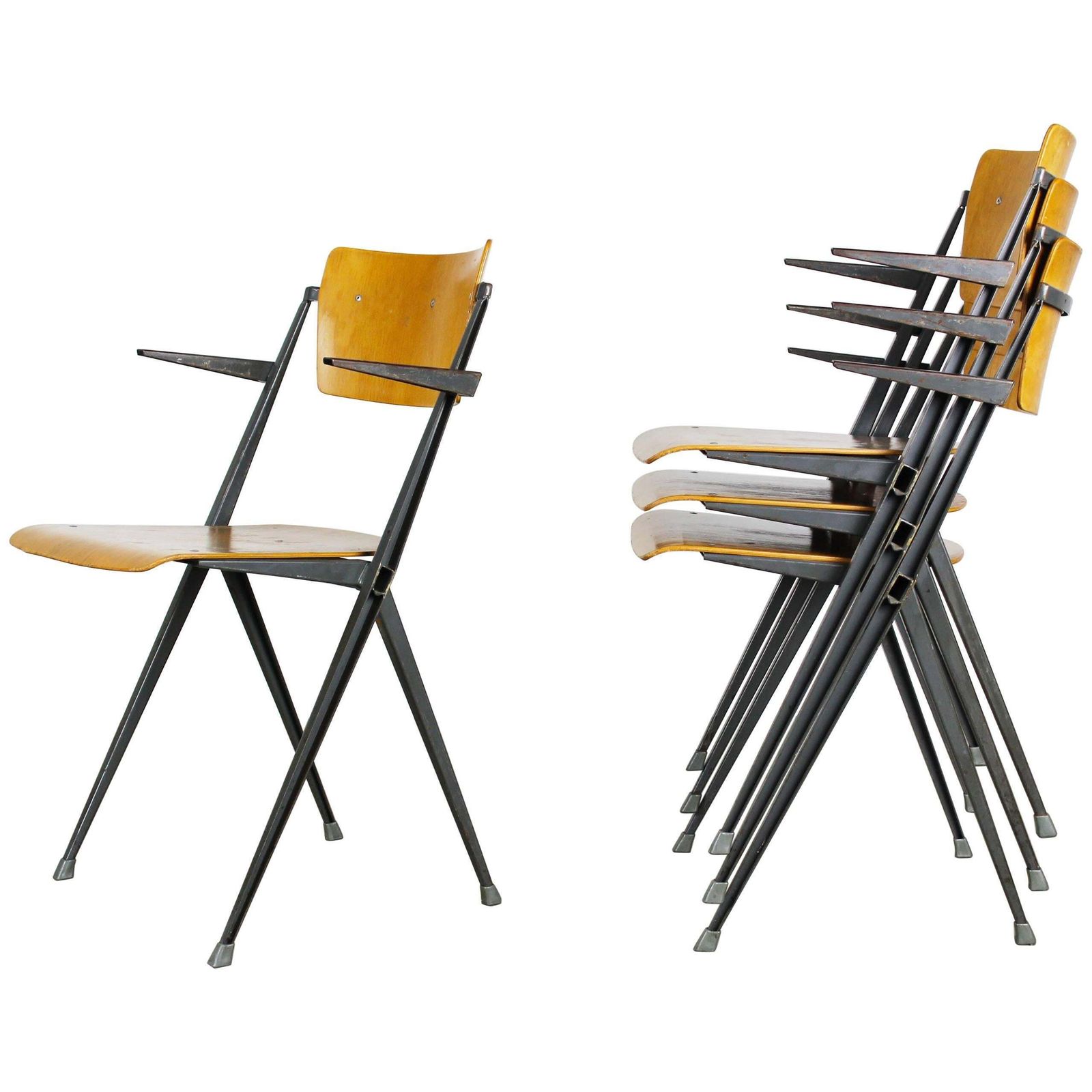 Set Van Vier Pyramid Stoelen Met Armleuningen, Ontworpen Door Wim Rietveld, 1963, Grijsblauw