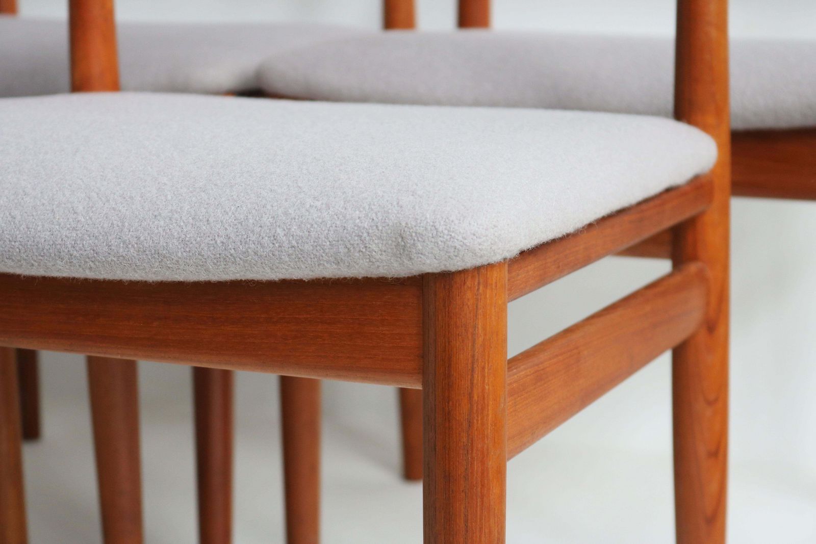 photo vinterior Set Of Six Danish Design Dining Chairs By Erling Torvits 1960 Teak Mid Century