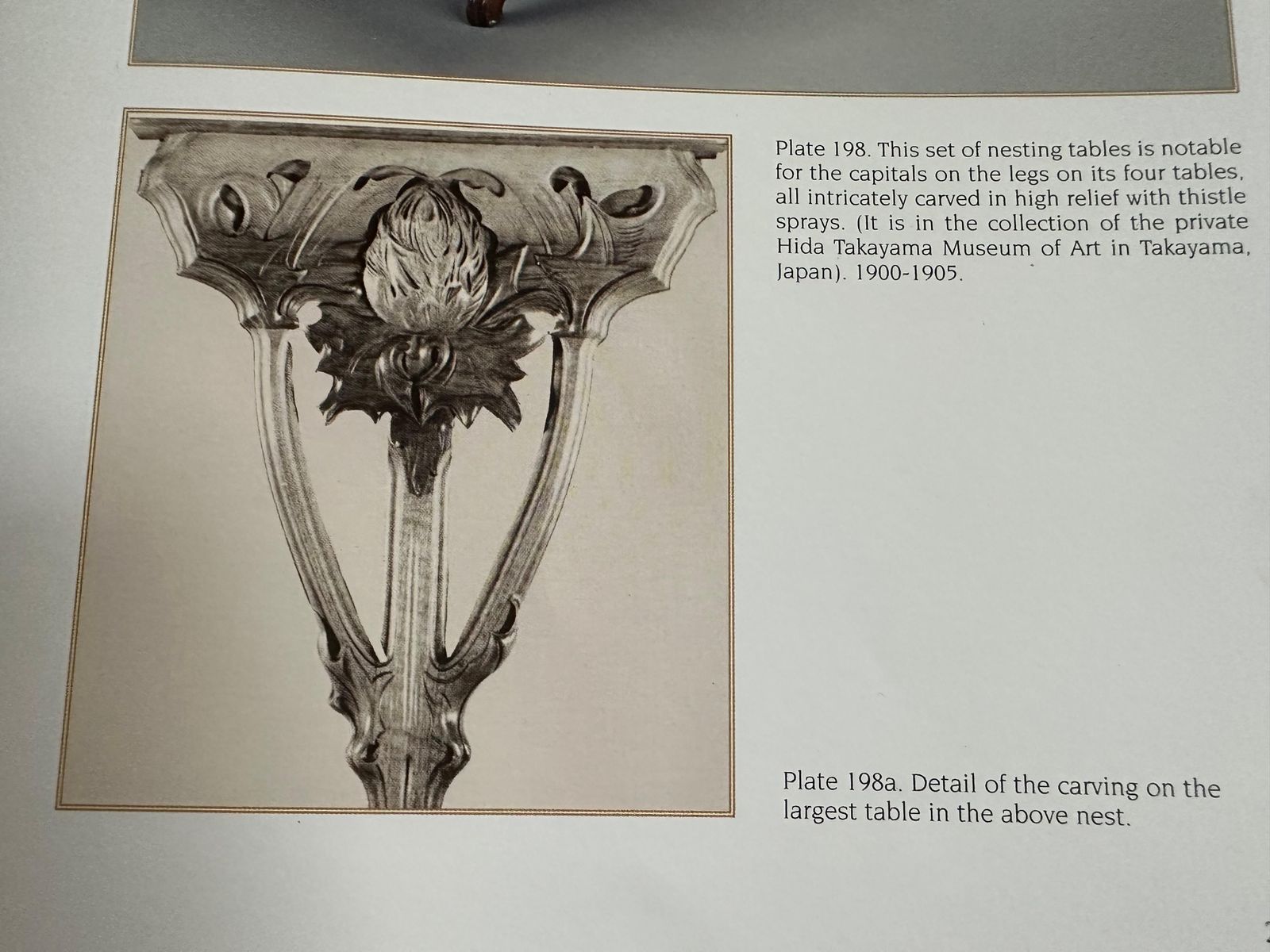 photo vintage Uitzonderlijke Set Art Nouveau Bijzettafels (Nesteltafels) Van Emile Gallé – 'Thistle', 1905, Walnoot