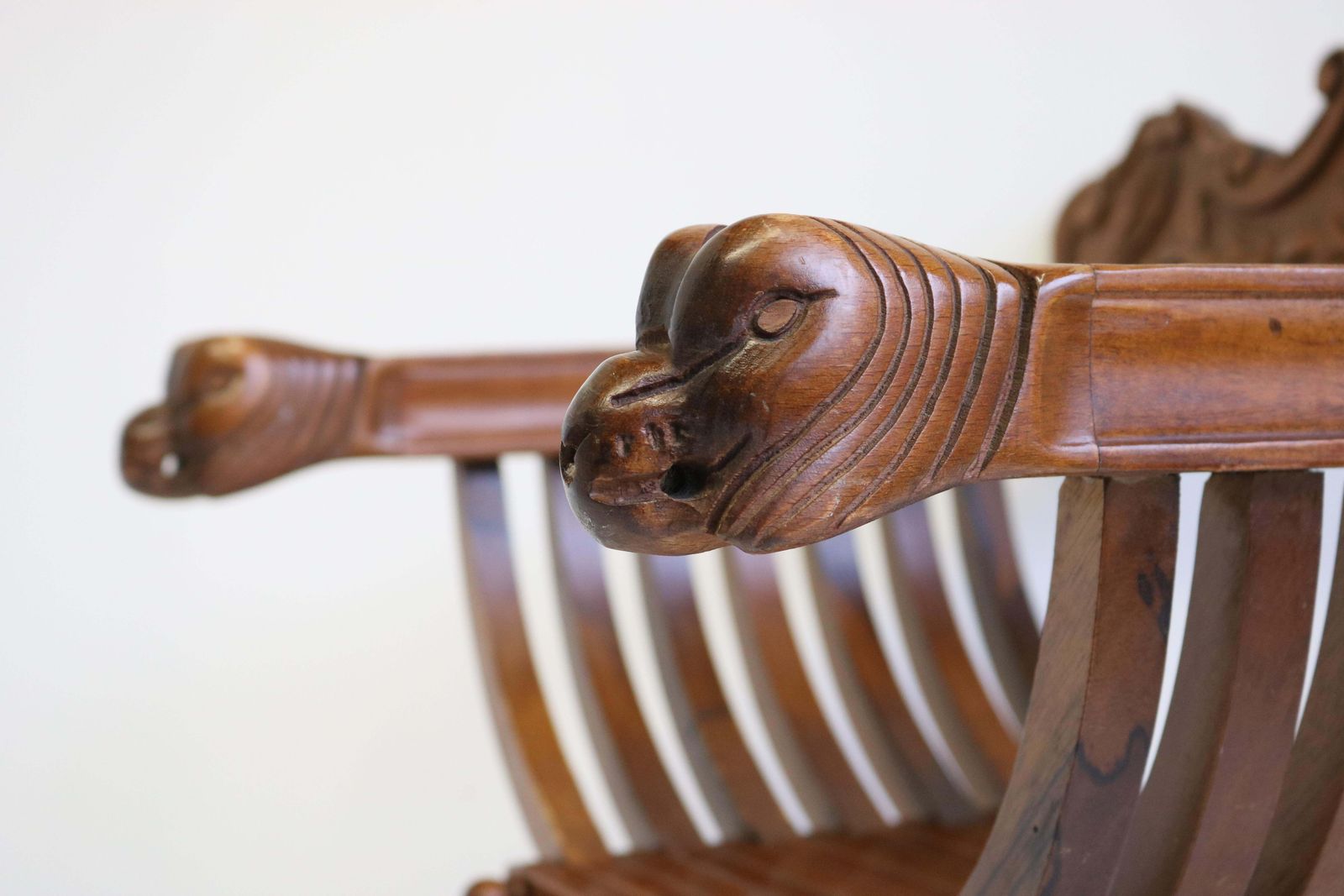 Italian 19th Century Renaissance Revival Savonarola Chair In Walnut Side Chair photo furniture