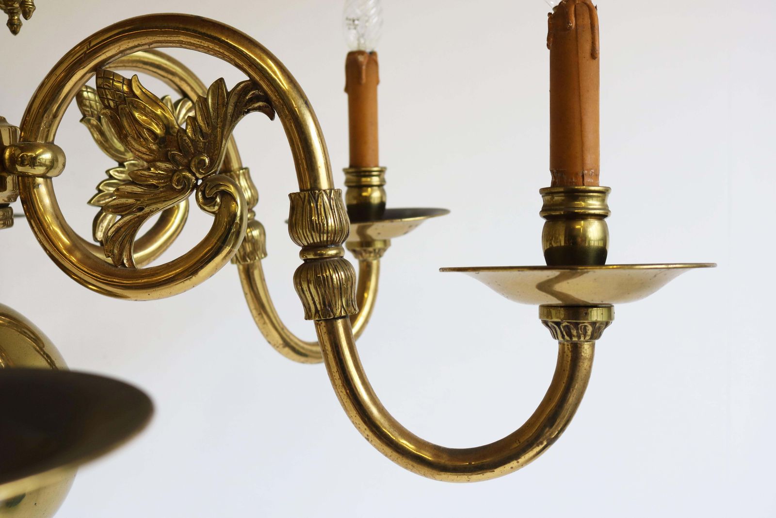 3321.0 Antique Flemish Chandelier Georgian Style 19th Century Solid Brass Classic Lamp photo