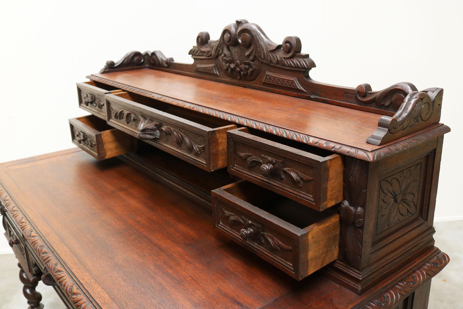 photo furniture Antiek Frans Renaissance Revival Jachtbureau / Secrétaire Met Gedraaide Kolommen, Eiken, 19e Eeuw