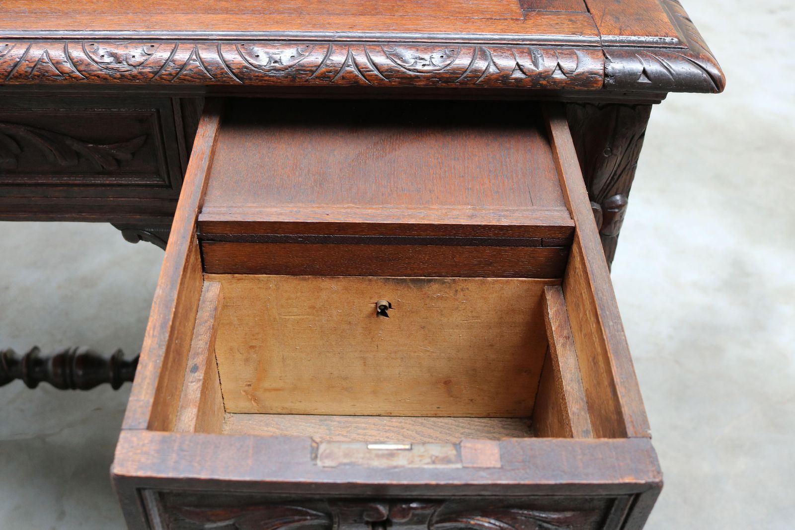 3407.0 Antiek Frans Renaissance Revival Jachtbureau / Secrétaire Met Gedraaide Kolommen, Eiken, 19e Eeuw photo