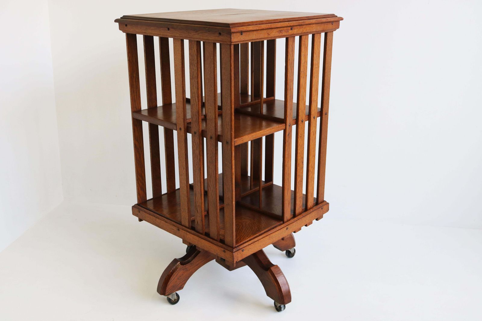 Antique Revolving Bookcase English 19th Century Tiger Oak Arts & Crafts Rotating photo furniture