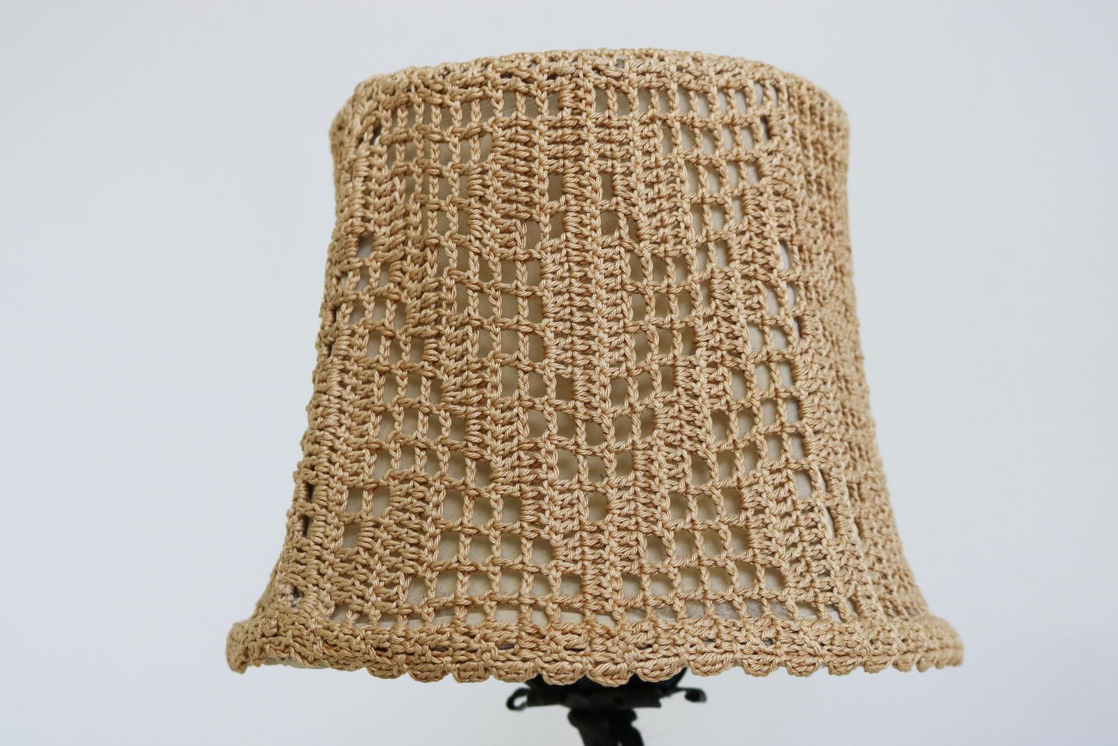 photo furniture Arts And Crafts Table Lamp Wrought Iron By Umberto Bellotto 1910 Dragon Italian