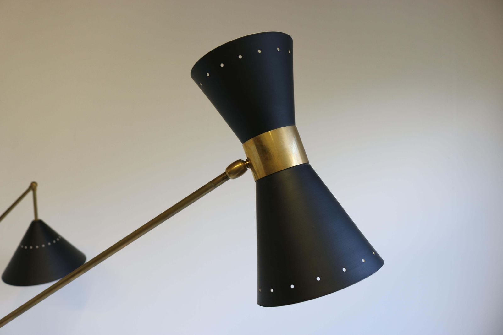 2469.0 Mid Century 1950 Stilnovo Style Floor Lamp Carrara Marble Brass Black 1950 Retro photo