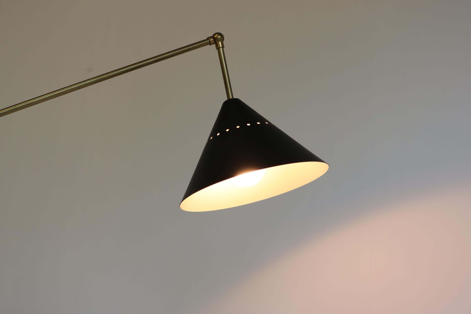 photo vintage Mid Century 1950 Stilnovo Style Floor Lamp Carrara Marble Brass Black 1950 Retro