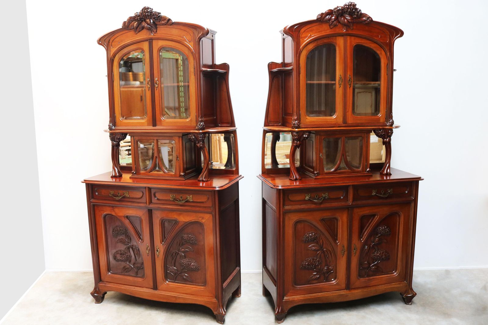 Monumental Pair Of Art Nouveau Buffet Cabinets By Maison Gouffé Jeune 1902 Paris photo vintage