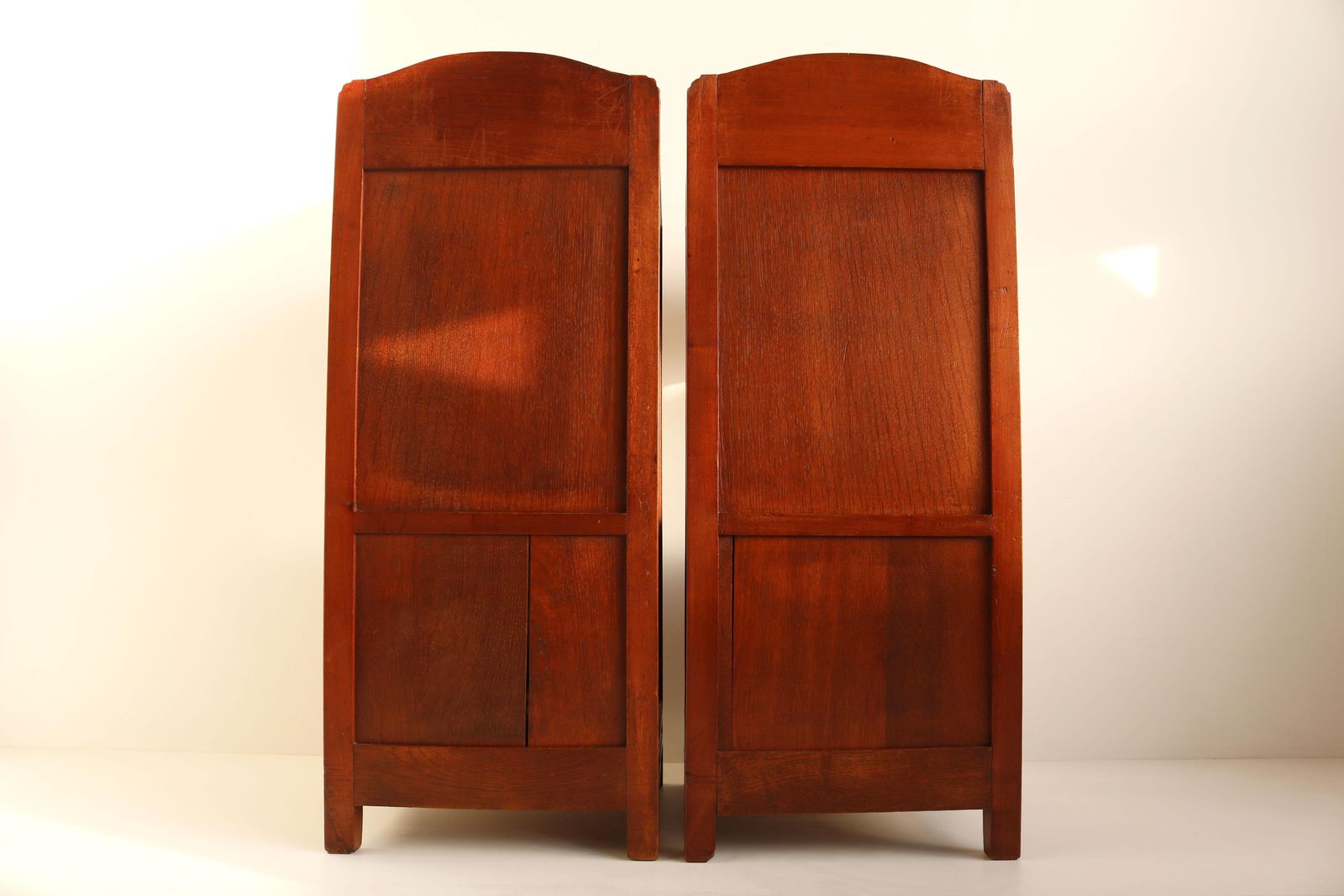 photo vinterior Fraai Paar Antieke Nachtkastjes In Art Nouveau / Art Deco Stijl – Paul Alexandre Dumas