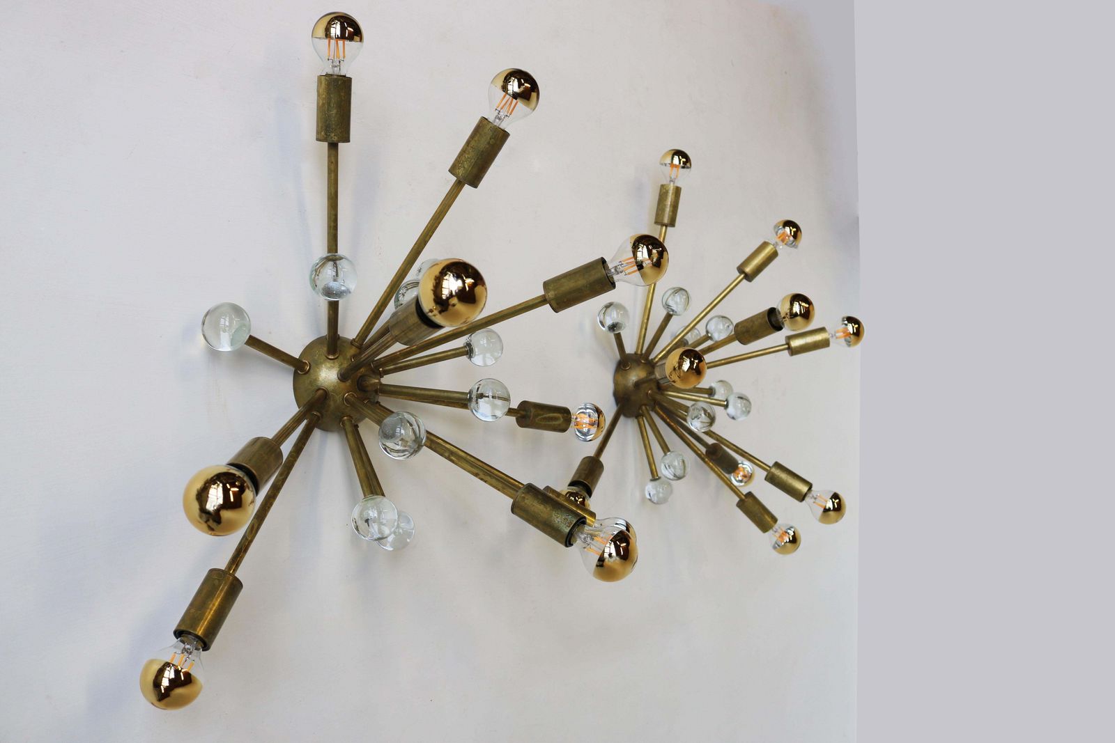 photo buy Italiaanse Mid Century Sputnik Stilnovo Murano Messing Wandlampen