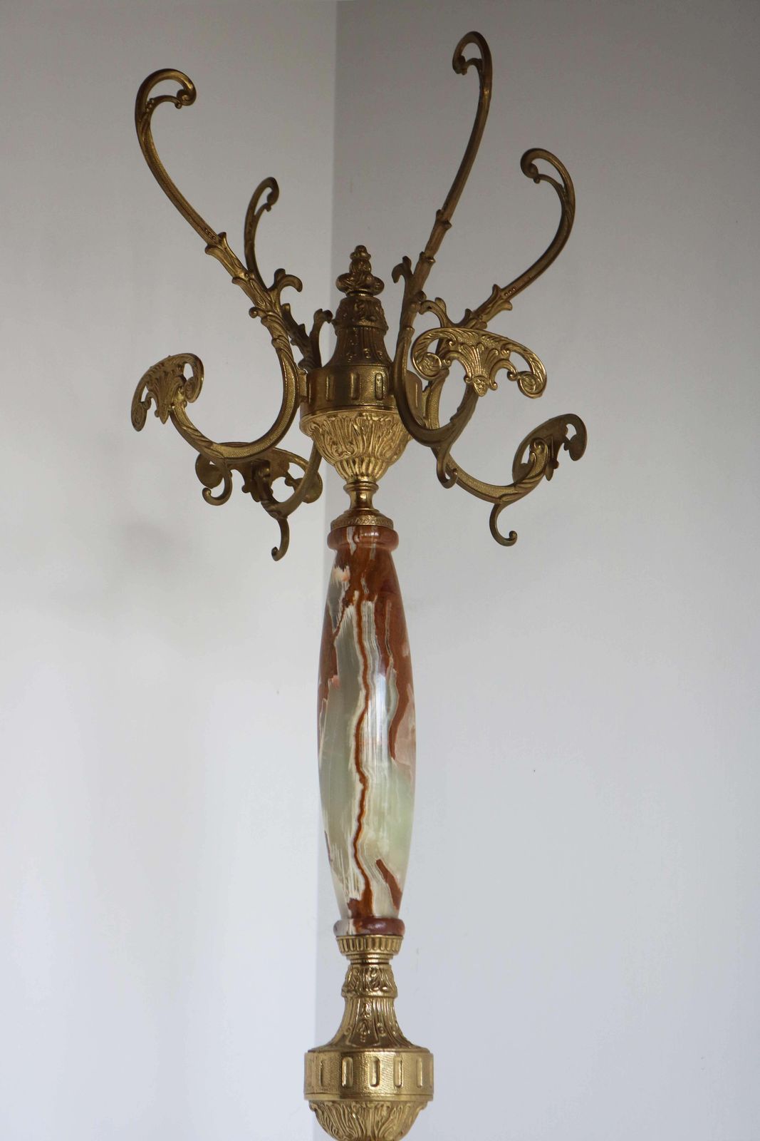 Italian Ornate Antique Brass & Onyx Brown Marble Coat Hat Rack Hall Tree, 1950s photo for sale