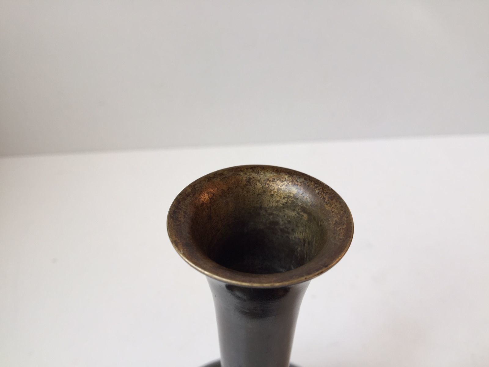 Japanese Bronze Gourd Vase With Mixed Metal Inlays, 1940s photo vinterior