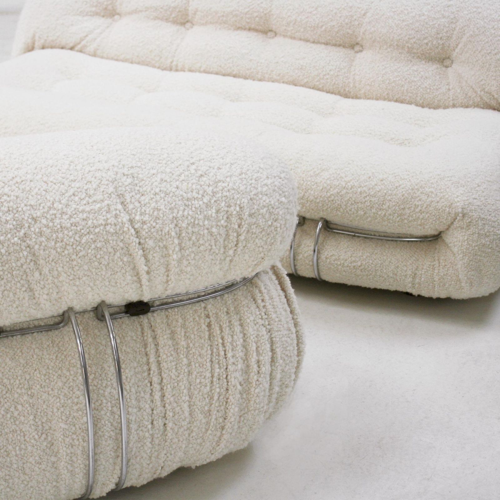 Mid Century Modern Tobia Scarpa White Bouclé Wool Soriana Italian Sofa, 1960s photo 7585.0