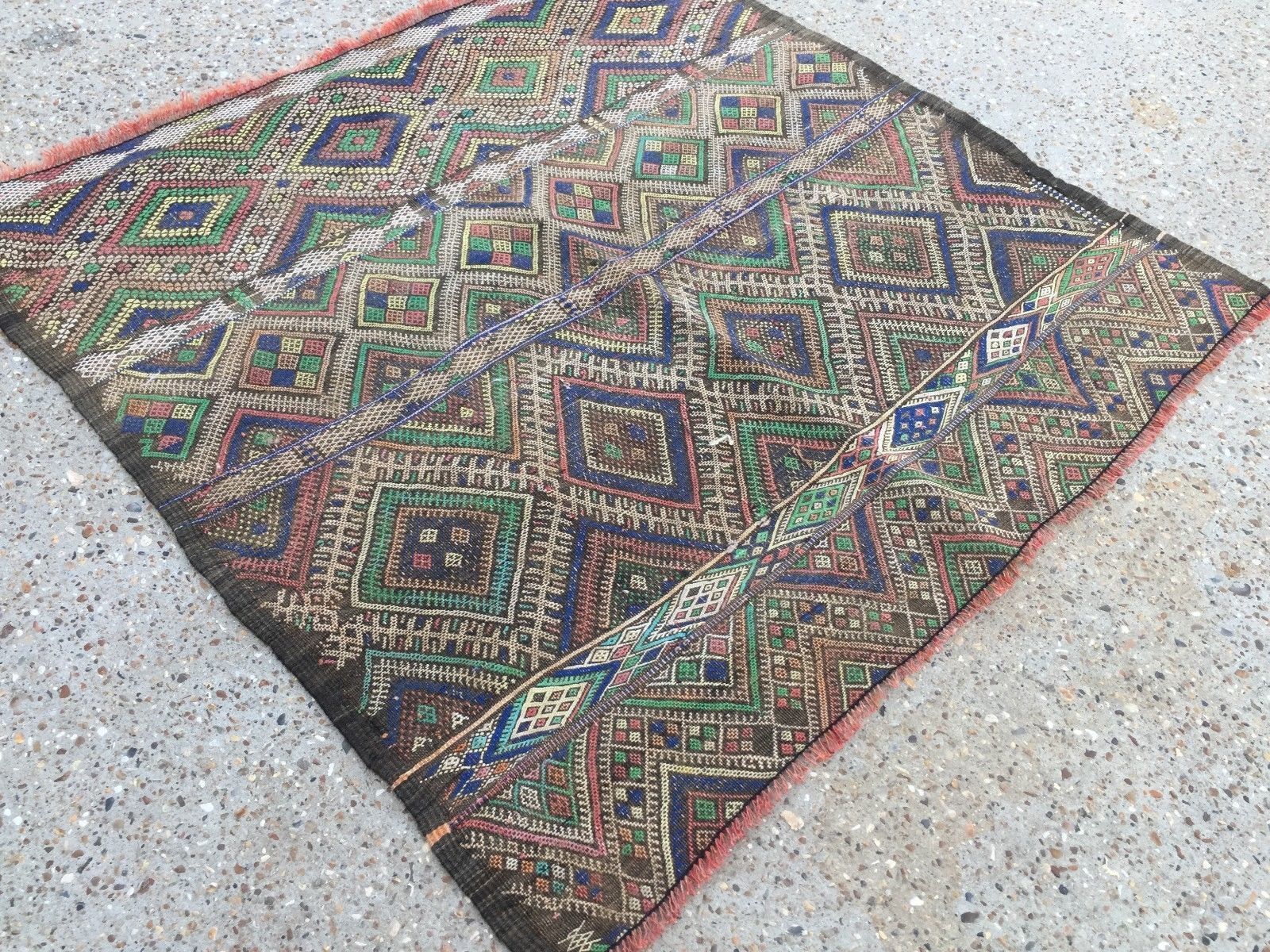 Antique Moroccan Kilim Rug 112x112cm Shabby Vintage Old Wool Country Home Kelim photo Textiles