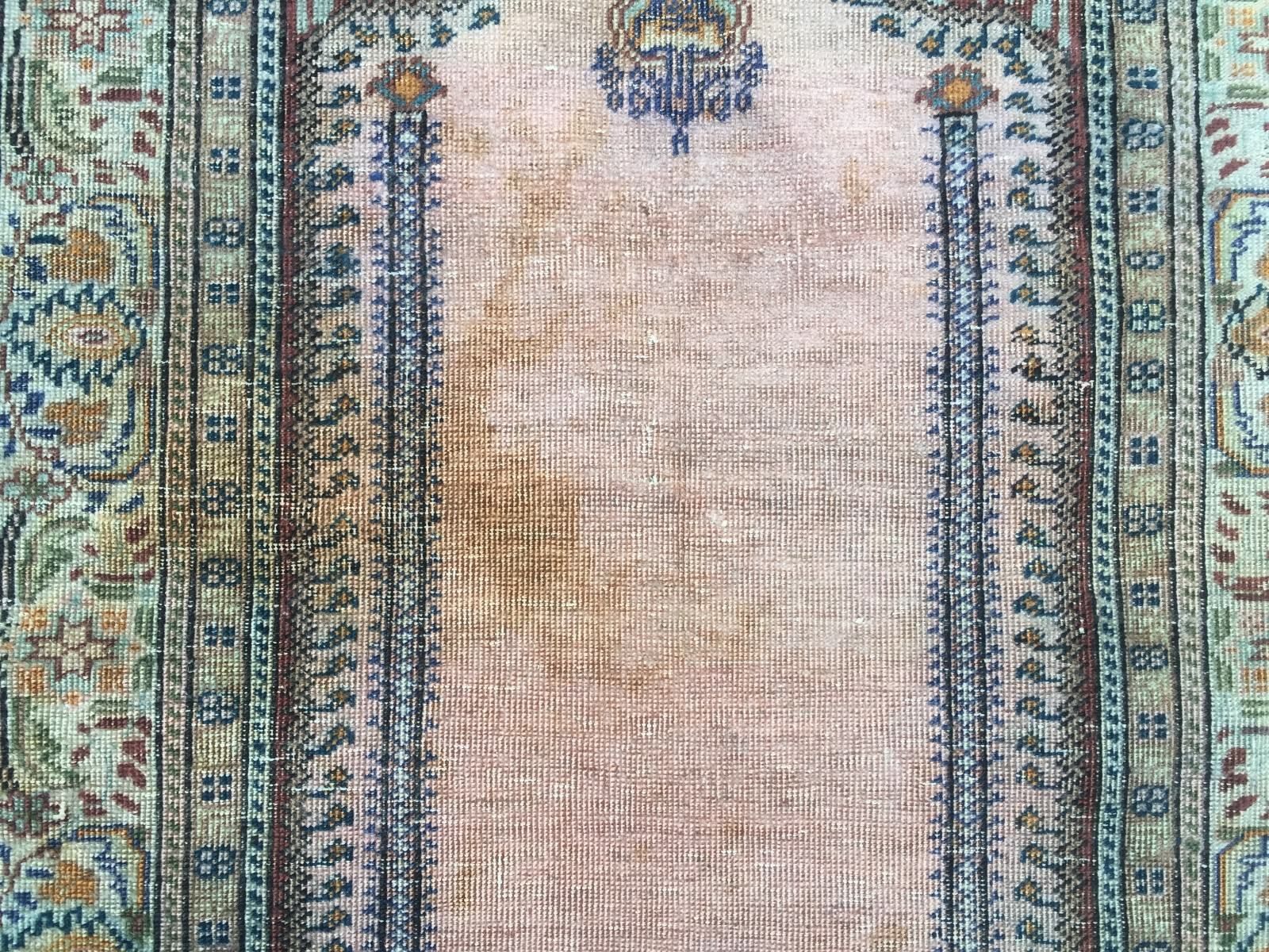 photo furniture Antique Turkish Silk Rug 128x79cm Shabby, Country Home  Tribal Boho Vintage Old