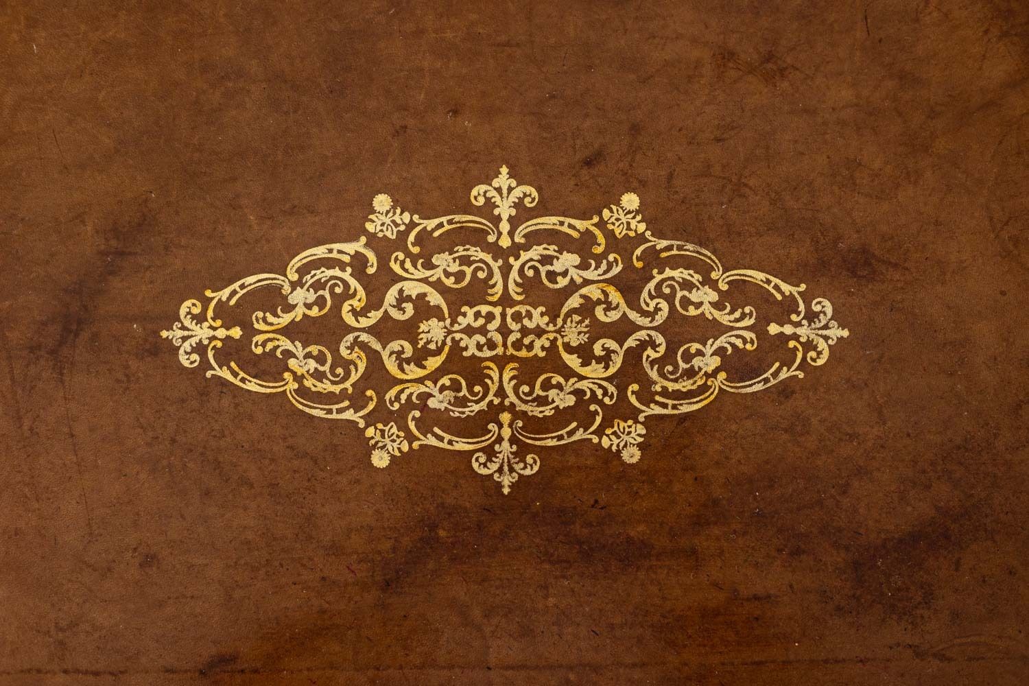 photo vinterior Louis XV Style Flat Desk Decorated With Lake Scenes. Circa 1800.
