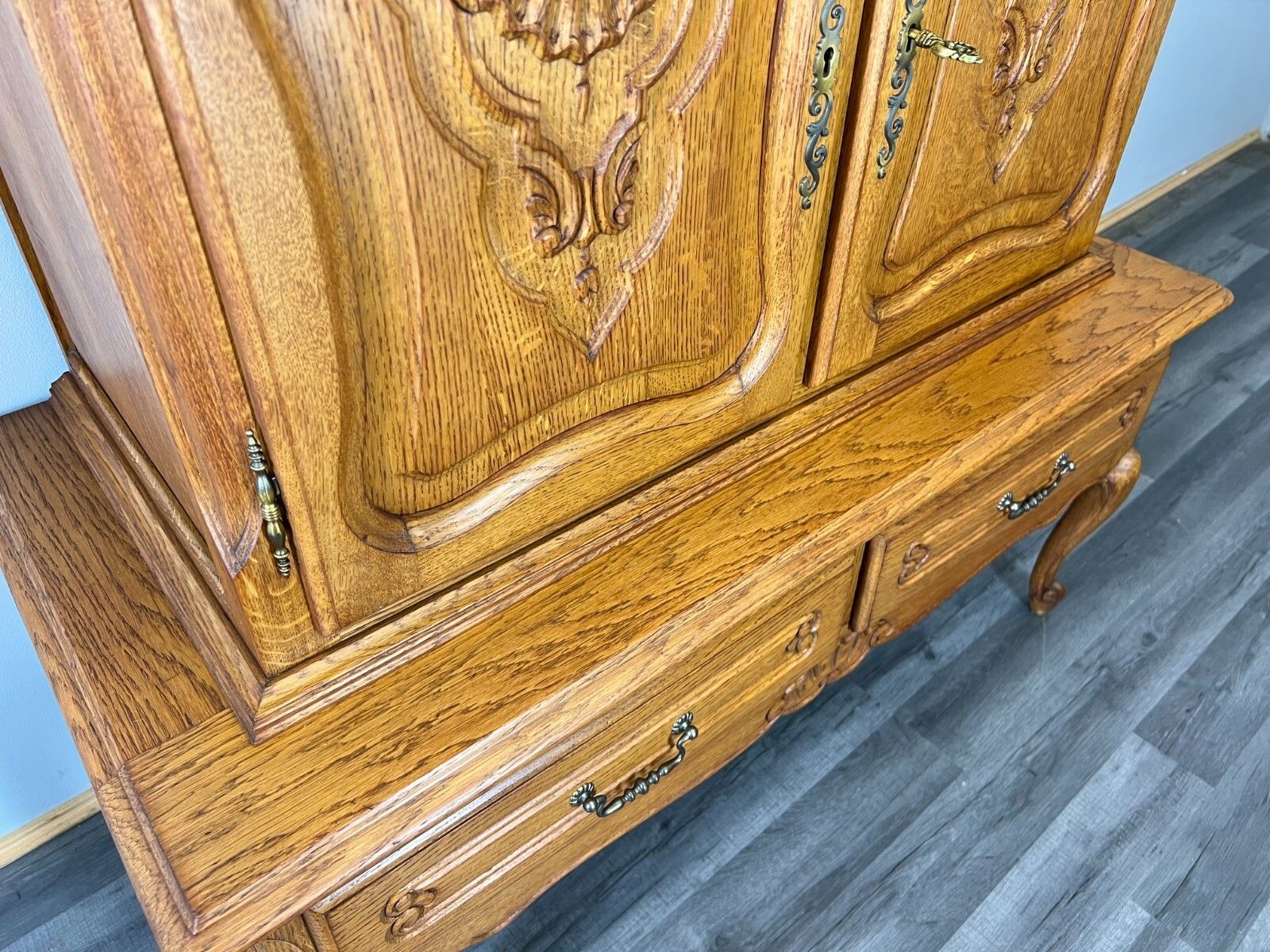 Furniture French Style Oak Cabinet Cupboard Storage Drawers Carved Armoire Lot 3753 photo