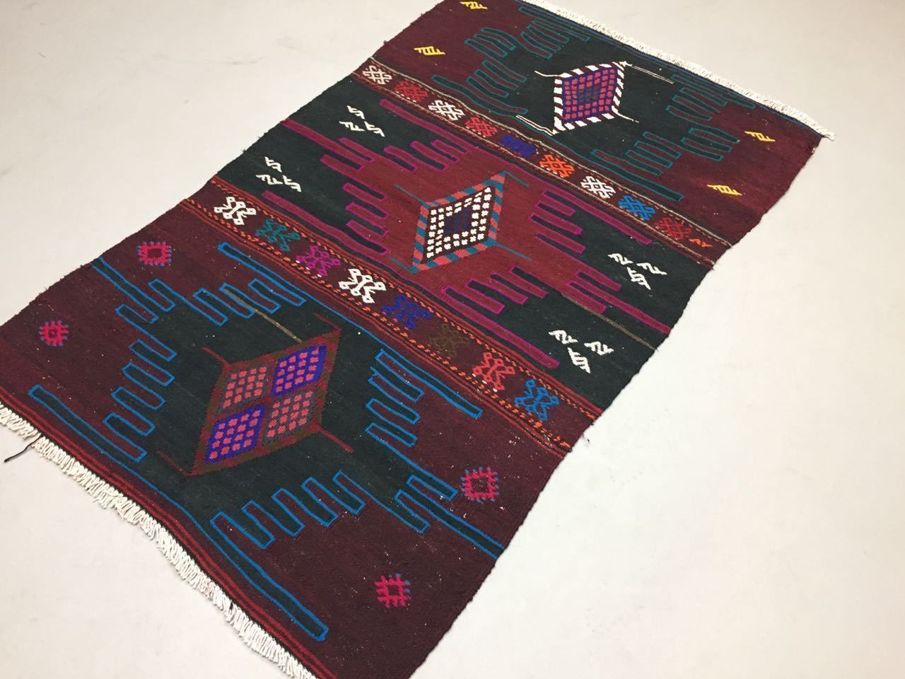 Turkish Kilim Rug 140x86cm Shabby Vintage Old Wool Country Home Decor Kelim photo furniture