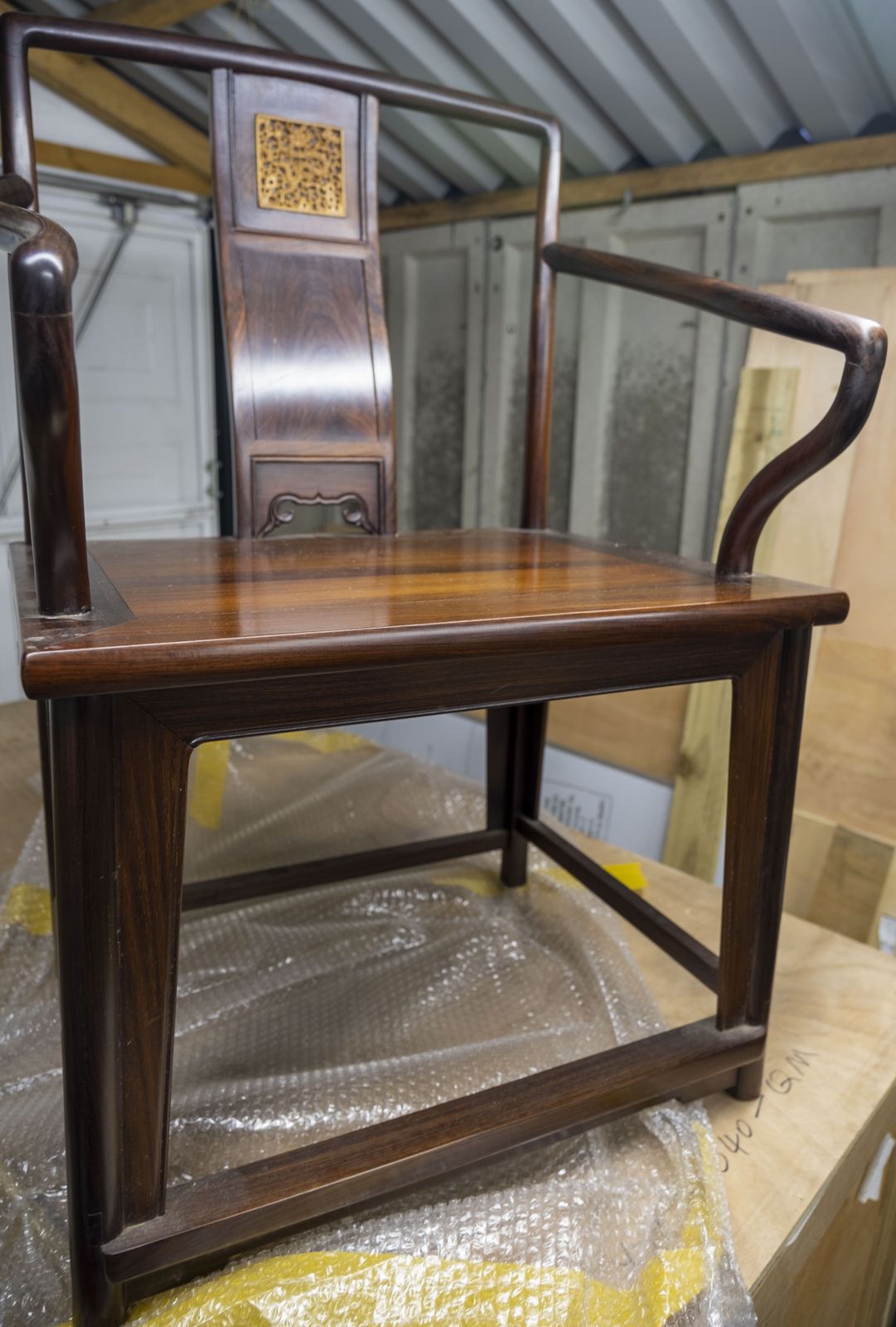 Chinese Rosewood Table And Chairs (Dalbergia Cochinchinensis) photo 1320.0