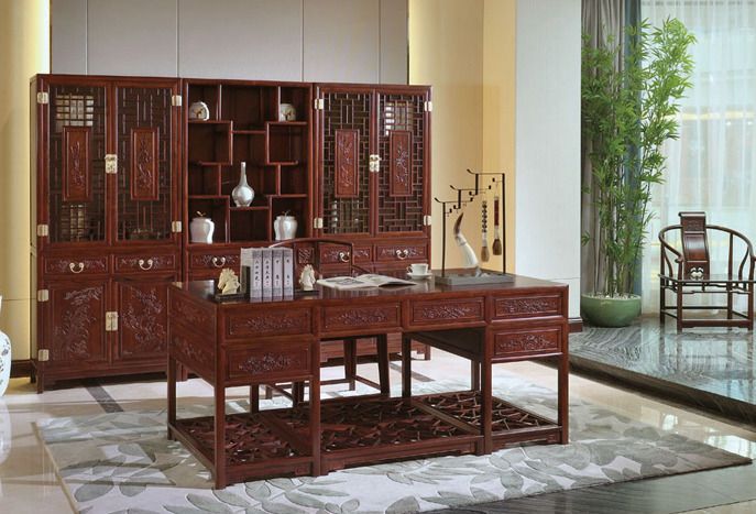 Chinese Rosewood Table And Chairs (Dalbergia Cochinchinensis) photo buy