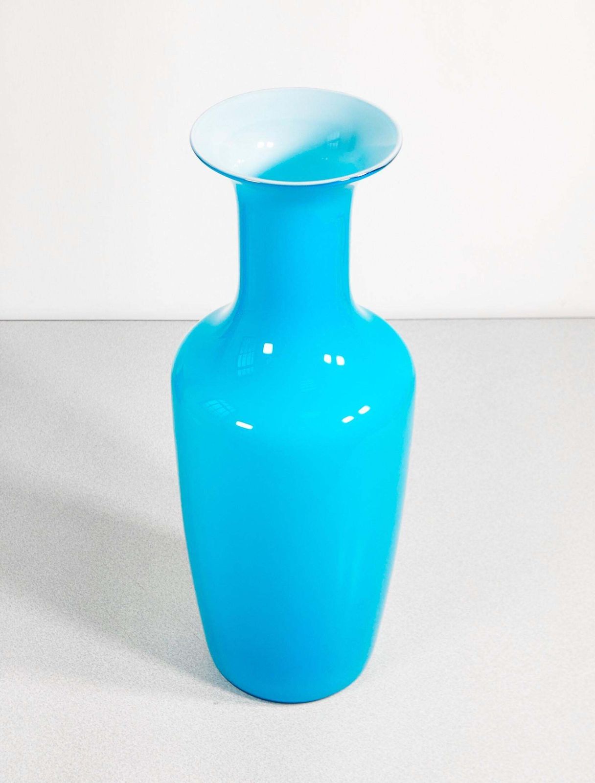 Incamiciato Blue Blown Glass Vase, Design Carlo Scarpa For Venini. 1994 photo Home Decor