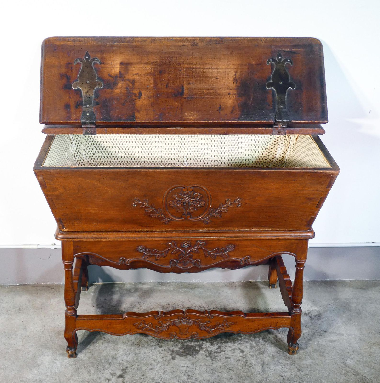 Vintage Solid Walnut Wood Sideboard Decorated In Bas Relief. Early 19th Century photo vinterior