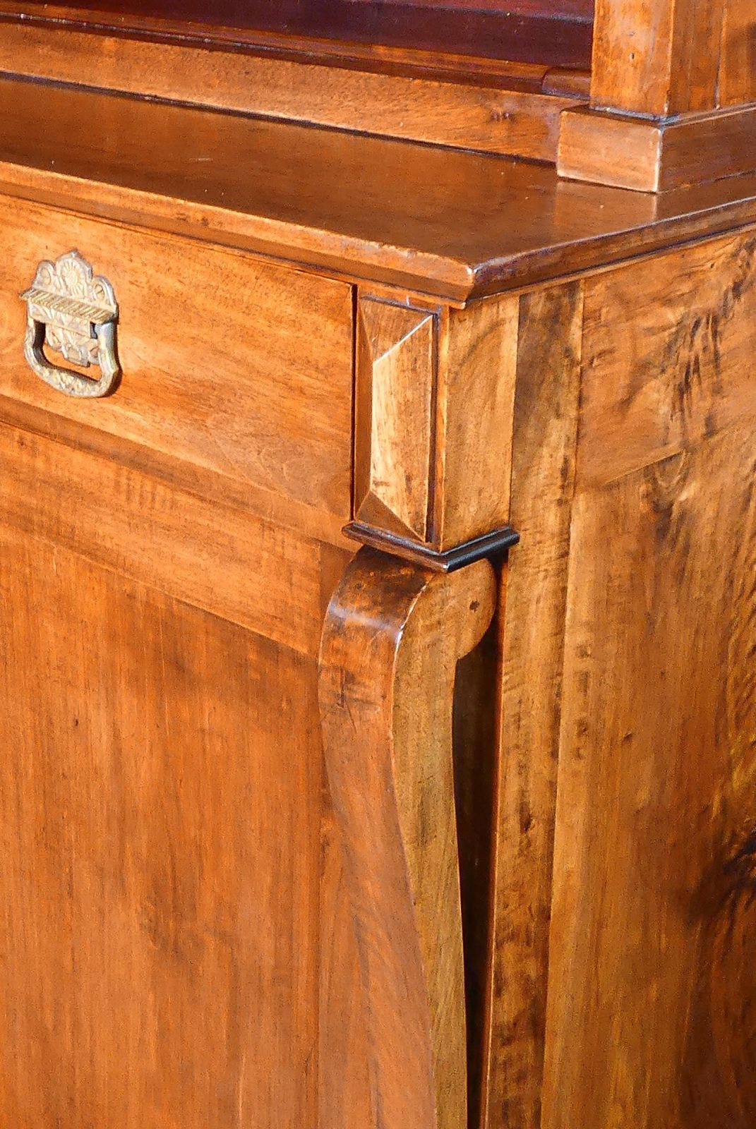 photo vinterior Large Empire Style Sideboard Bookcase Made Of Solid Walnut Wood. Early 19th Century