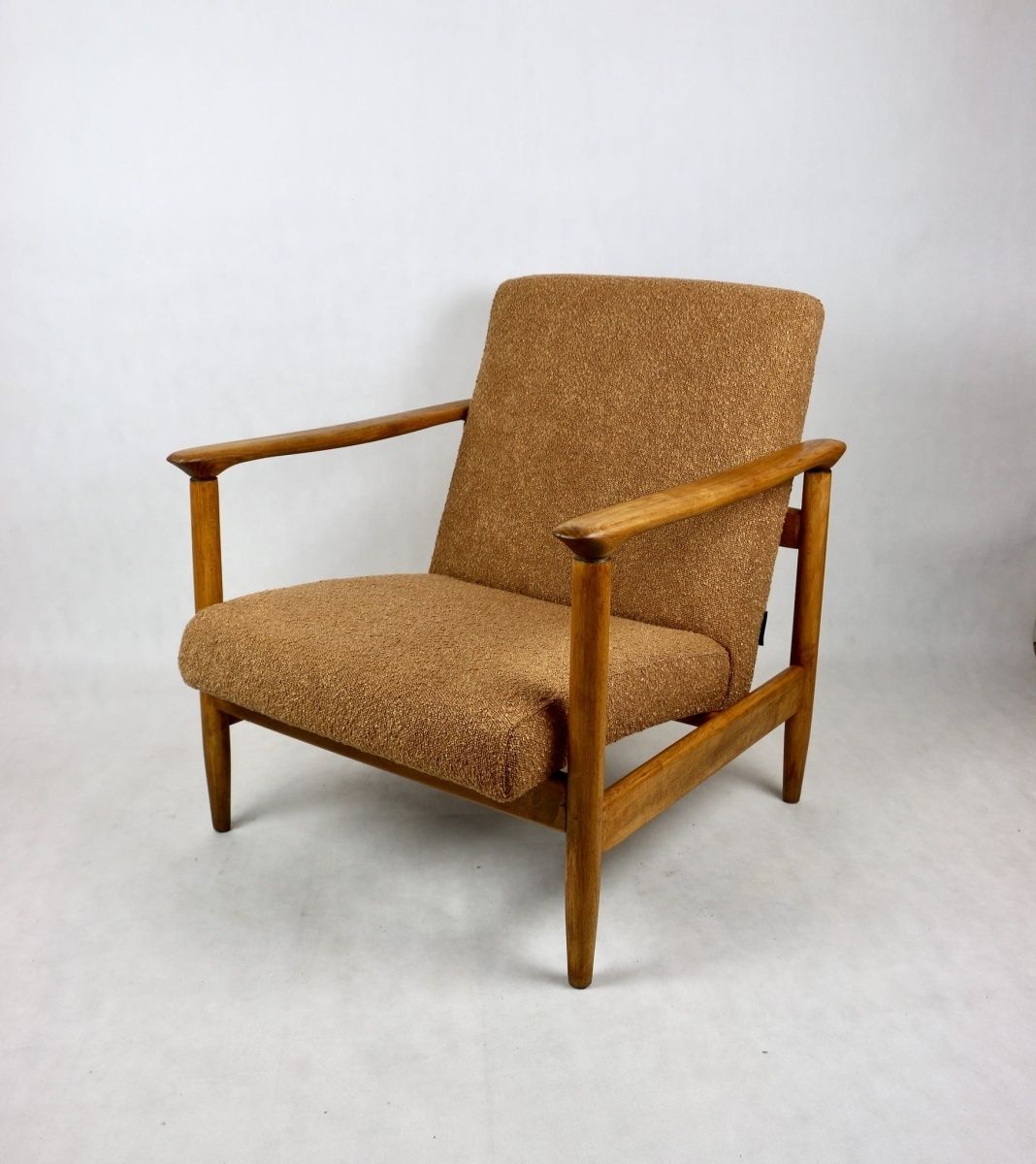 photo furniture Gfm 142 Armchair, Designed By Edmund Homa From The 1970s, Coral   Gold Boucle