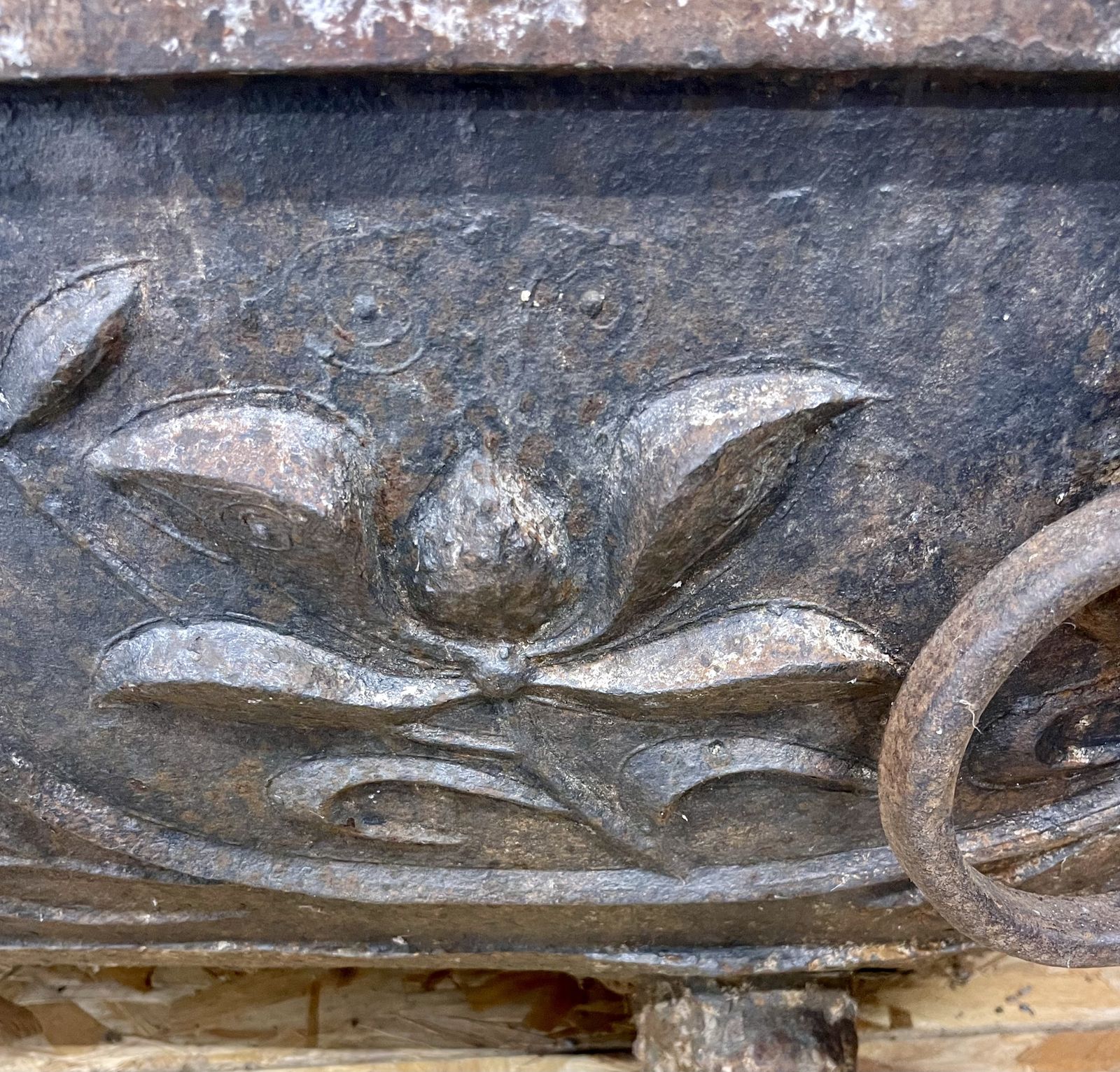 Chinese Ornamental Temple Bath photo furniture