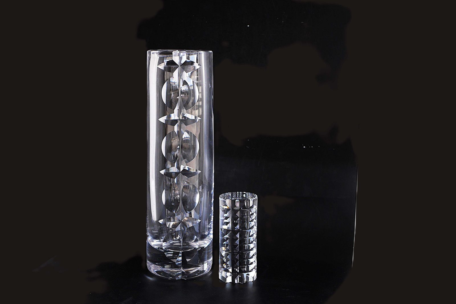 Mona Morales Crystal Hand Cut Decorative Art Vase And Art Object, Kosta, Sweden photo Woonaccessoires