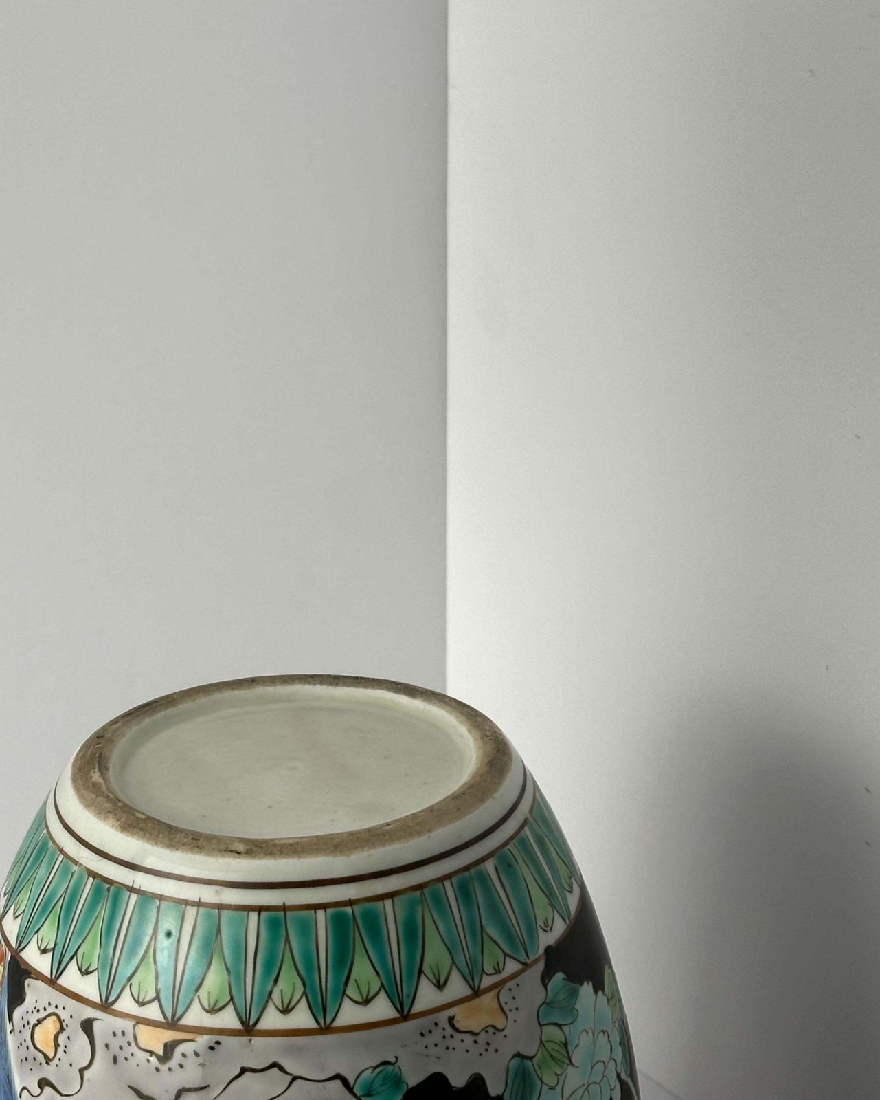 Japanese Black Polychromed Porcelain Ginger Jar By Yamatoku Meiji Era photo buy