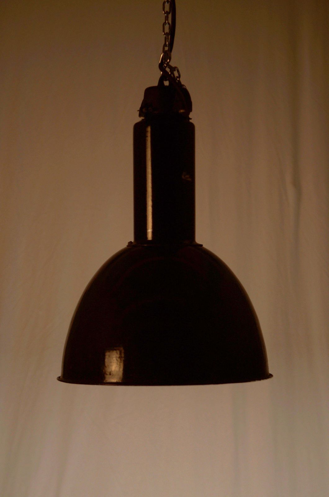 Large Black Factory, Industrial Pendant Lamp photo Lighting
