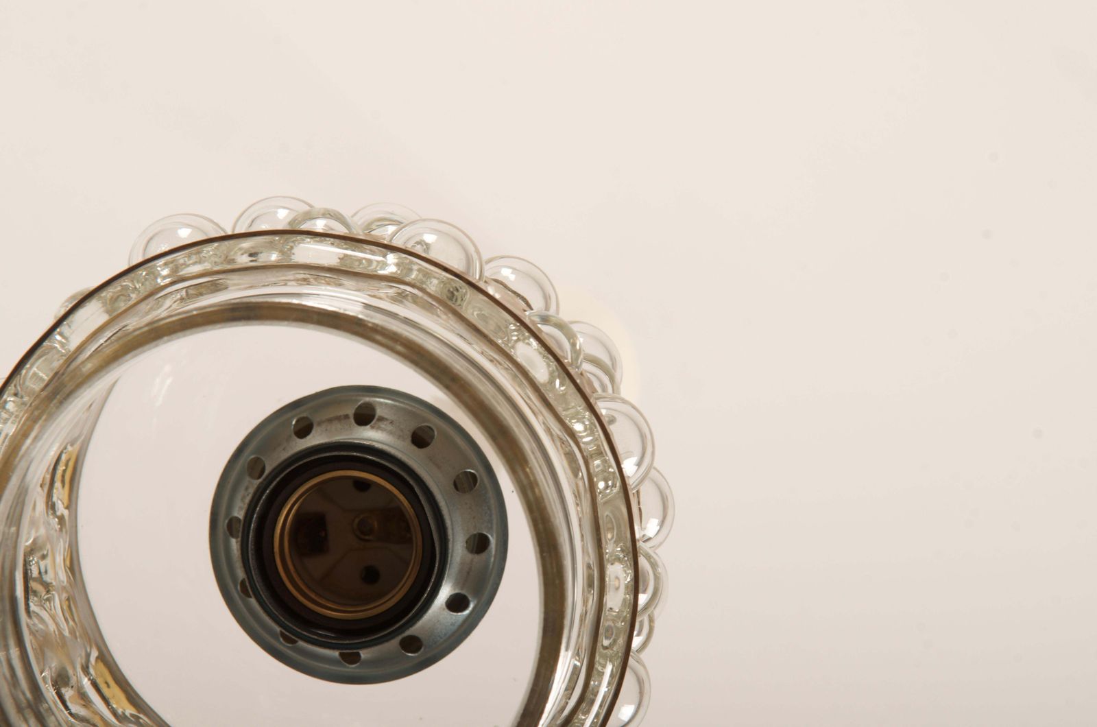 photo furniture Messing Glazen Hanglamp Van Rupert Nikoll