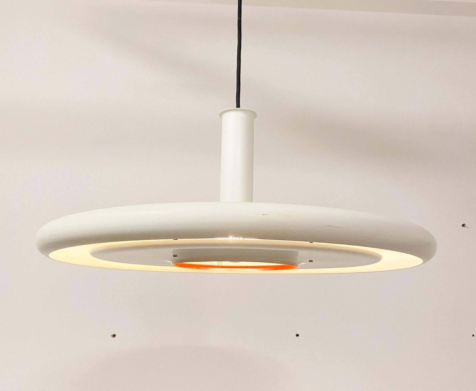 photo buy Hans Due's Ufo Like Optima Pendant For Fog & Mørup