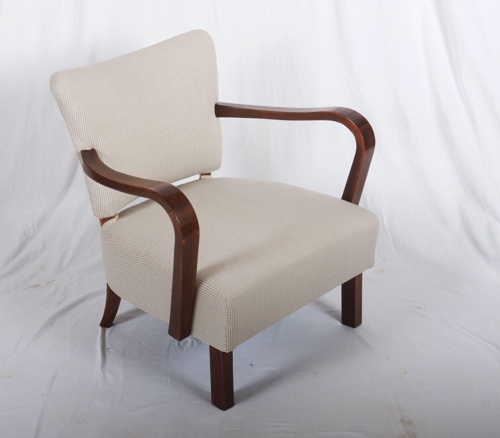 Pair Of Jindrich Halabala H 237 Art Deco Armchairs photo vintage