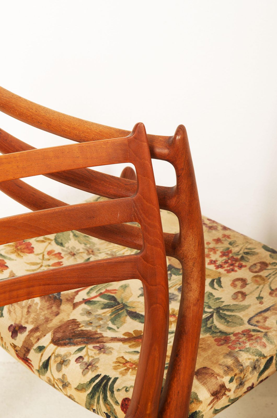 photo furniture Teak Dining Chair By Niels Otto Møller Model 78