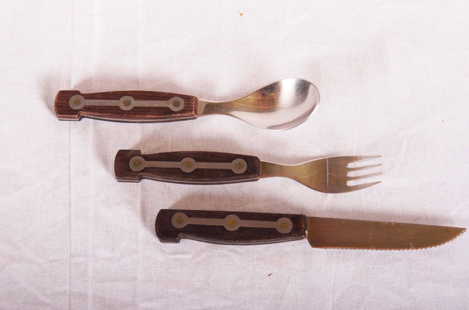 Amboss 1050 "Bacon Cutlery" photo furniture