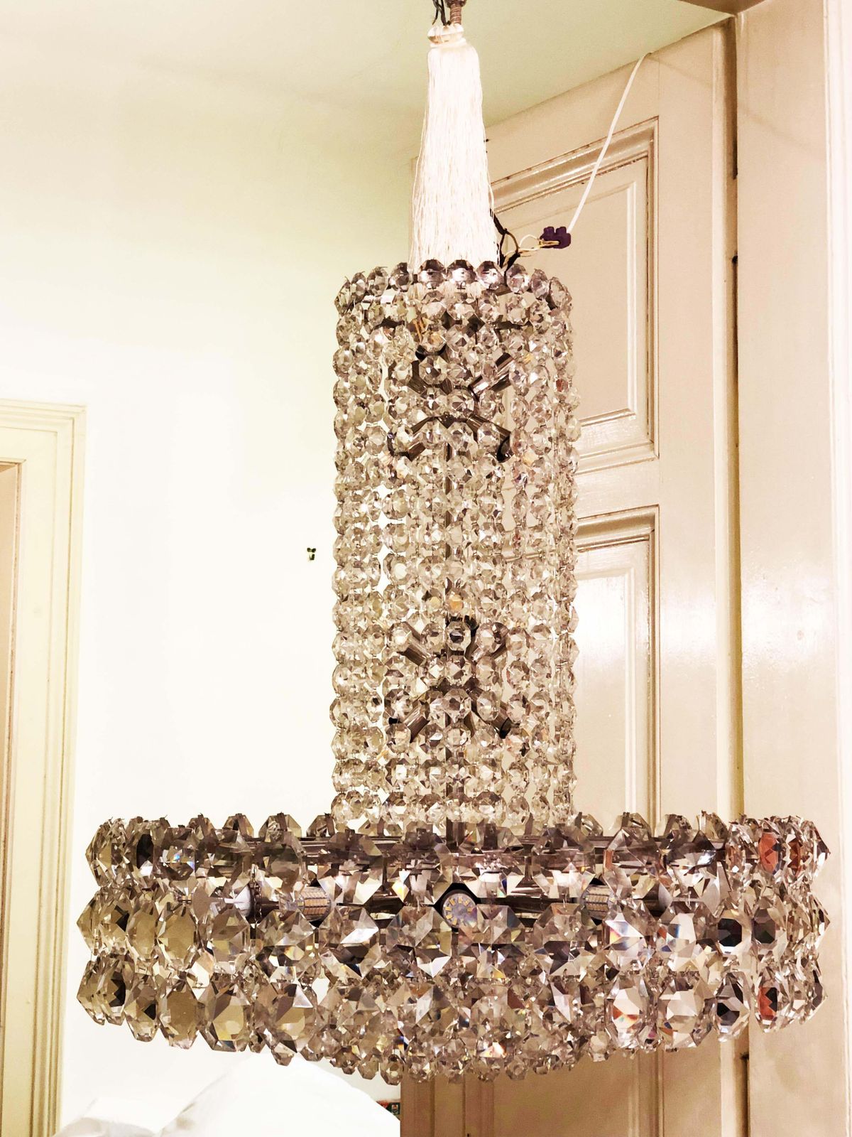 Huge Beautiful Crystal Chandelier By Bakalowits & Söhne Vienna, 1960s photo for sale