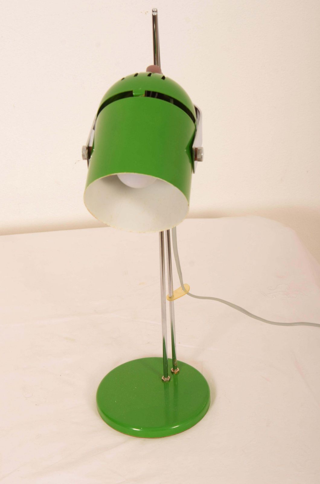 Vintage Mid Century Groene Tafellamp photo 278.0