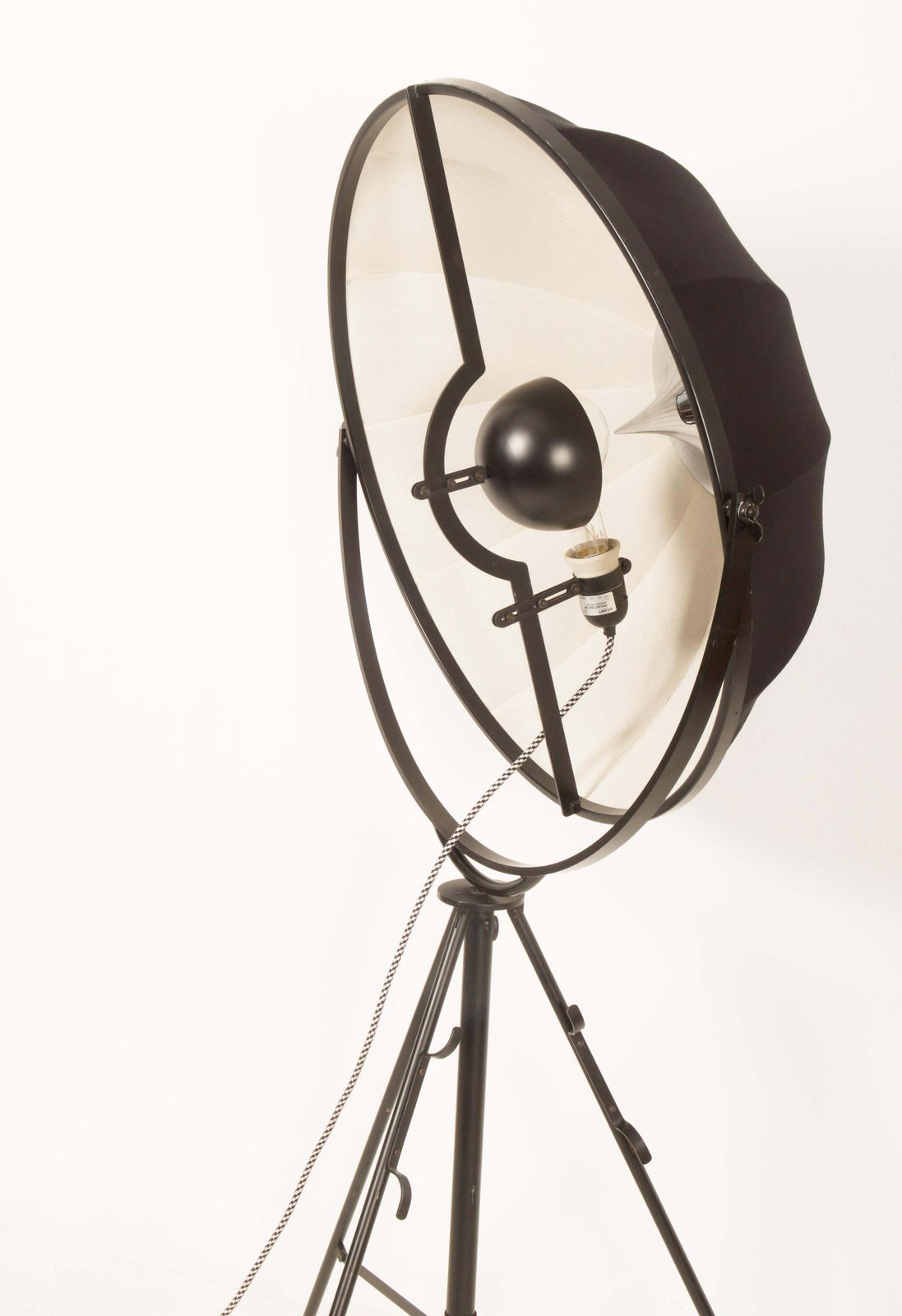 Mariano Fortuny Projecteur 1907 Floor Lamp For Ecart Paris photo furniture