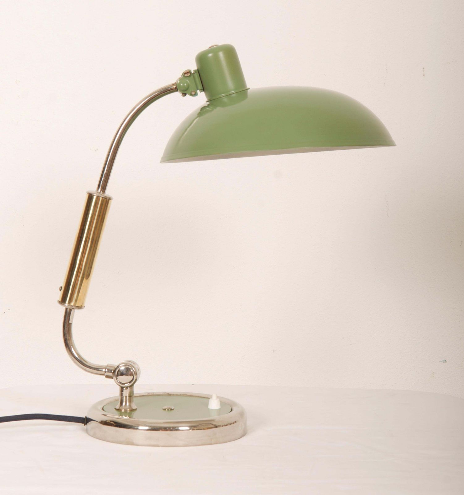 Kaiser Idell By Christian Dell Model 6632 President Green Desk Lamp photo Verlichting