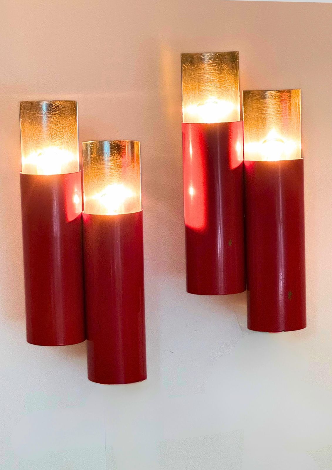 Stilnovo Mod. 2701 Pair Of Wall Sconces In Red Lacquer And Chromed Steel photo vinterior