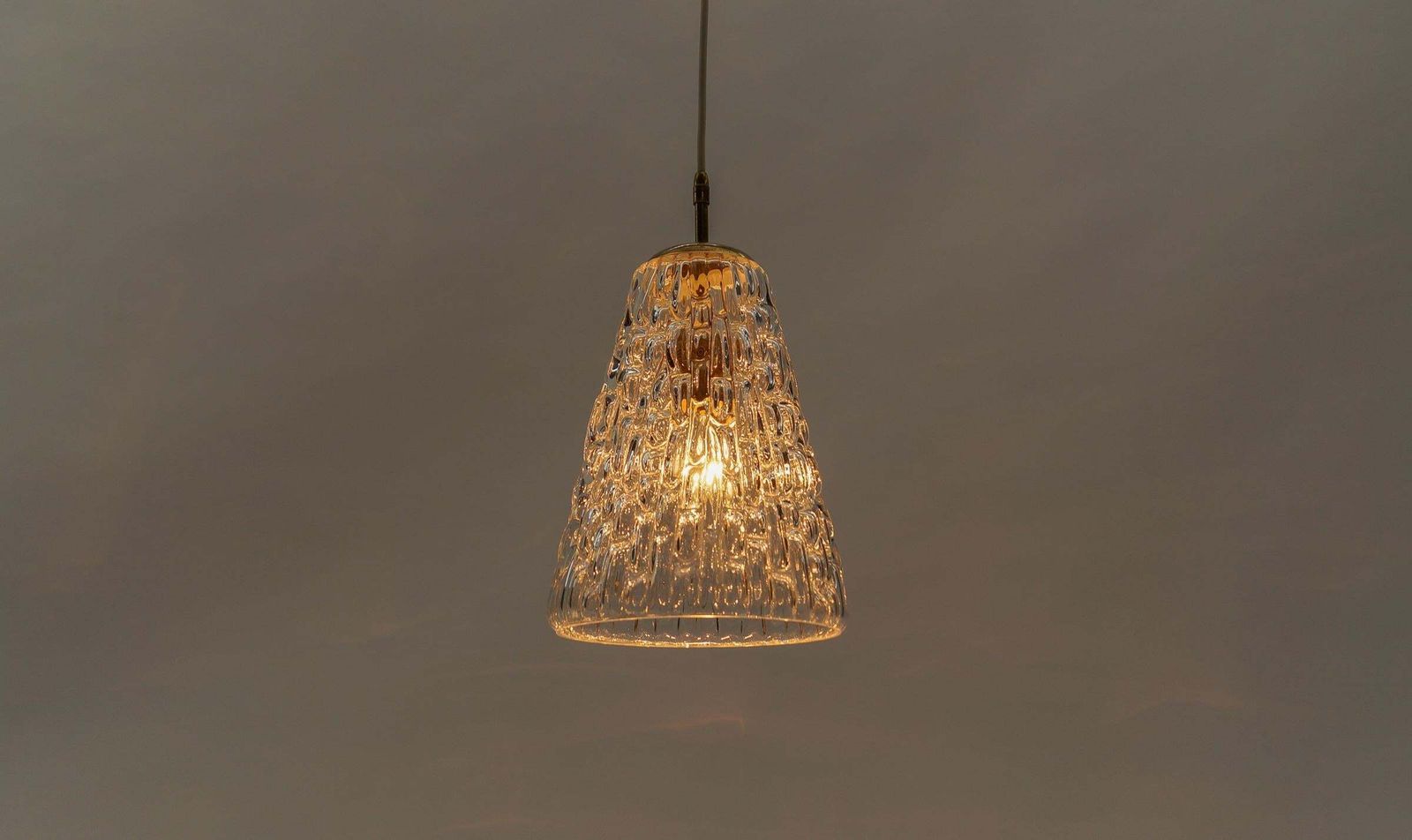 Lovely Mid Century Modern Brass & Bubble Glass Pendant Lamp By Rupert Nikoll photo 679.0