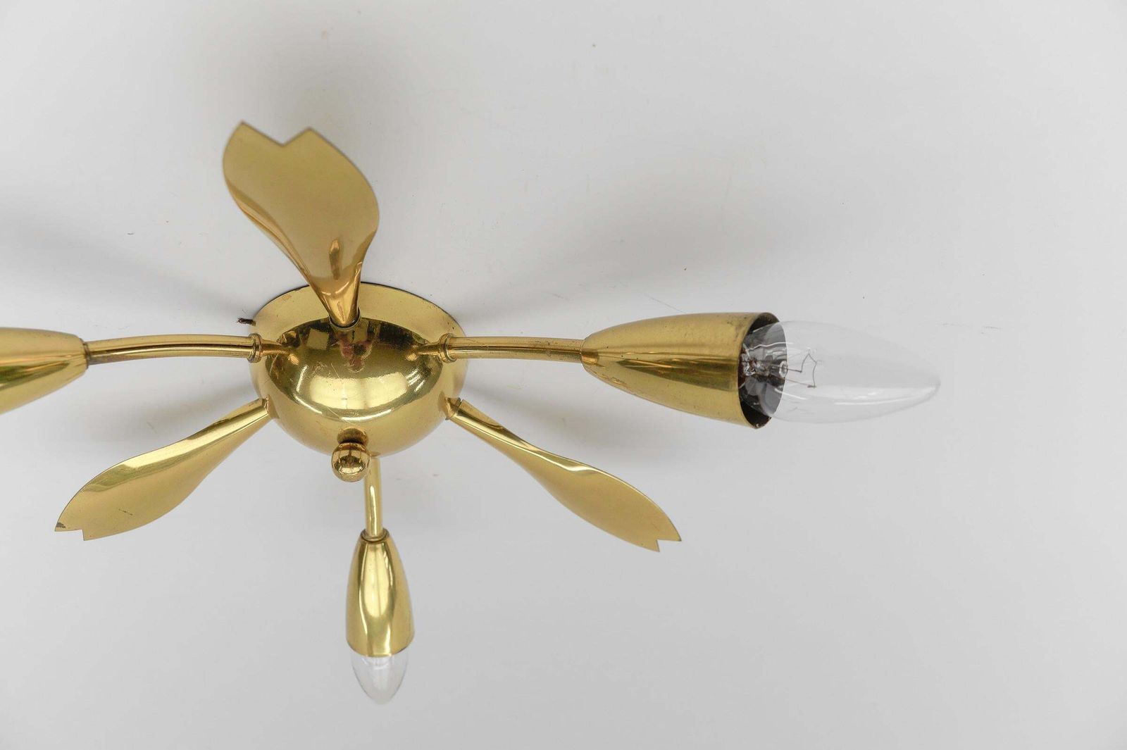 photo furniture 2. Of 4 Mid Century Modern 3 Armed Brass Sputnik Lamp, 1950s Austria