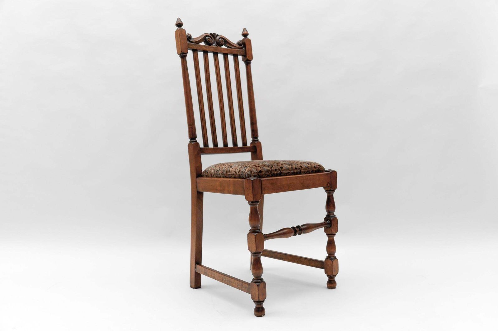Antique Belle époque Wooden Chair, 1900s Austria photo furniture