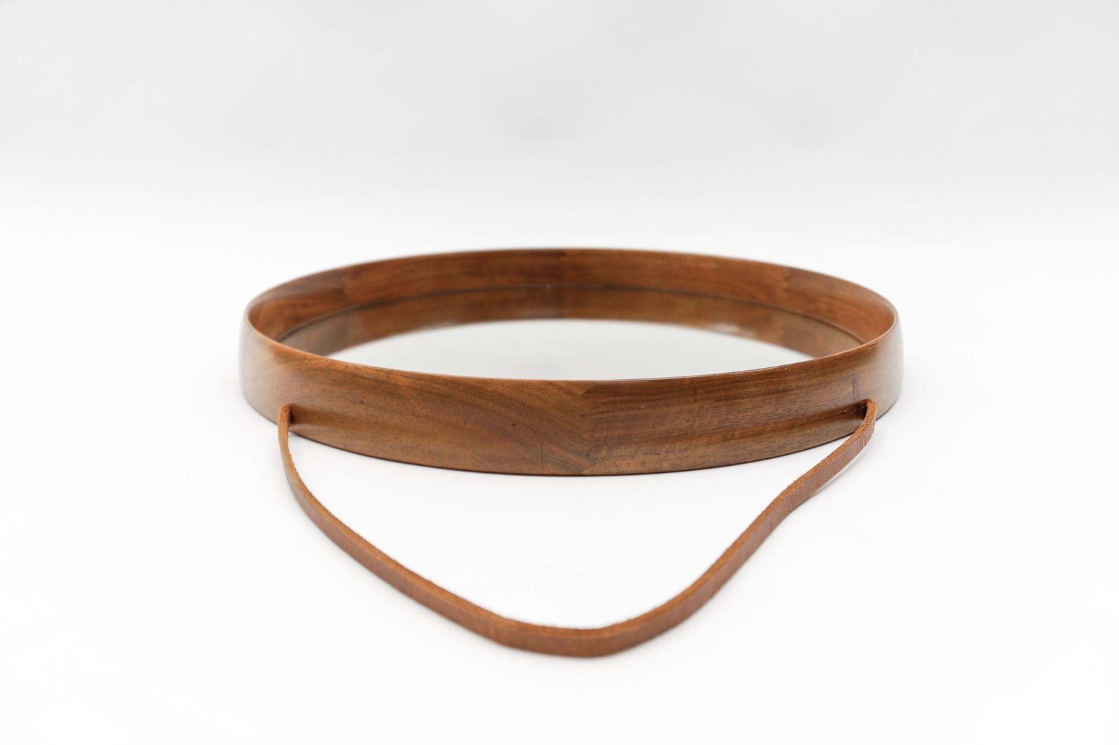Lovely Round Wall Mirror In Teak And Leather, Sweden 1960s photo vinterior